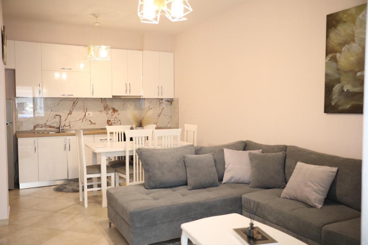 Apartamento Amar Shkodër